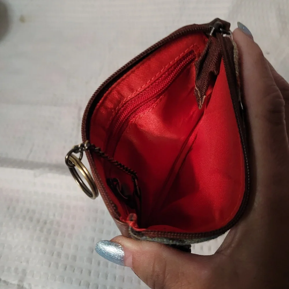 Luss Fine Leather handmade luss